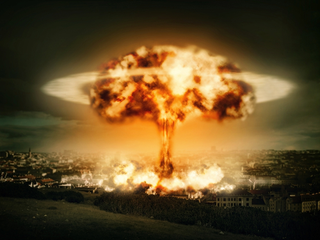 Illustration for article titled 9 Ways Humanity Could Bring About Its Own Destruction